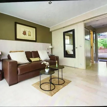 Studio Avec Terrasse Et Jardin Au Calme Apartment *